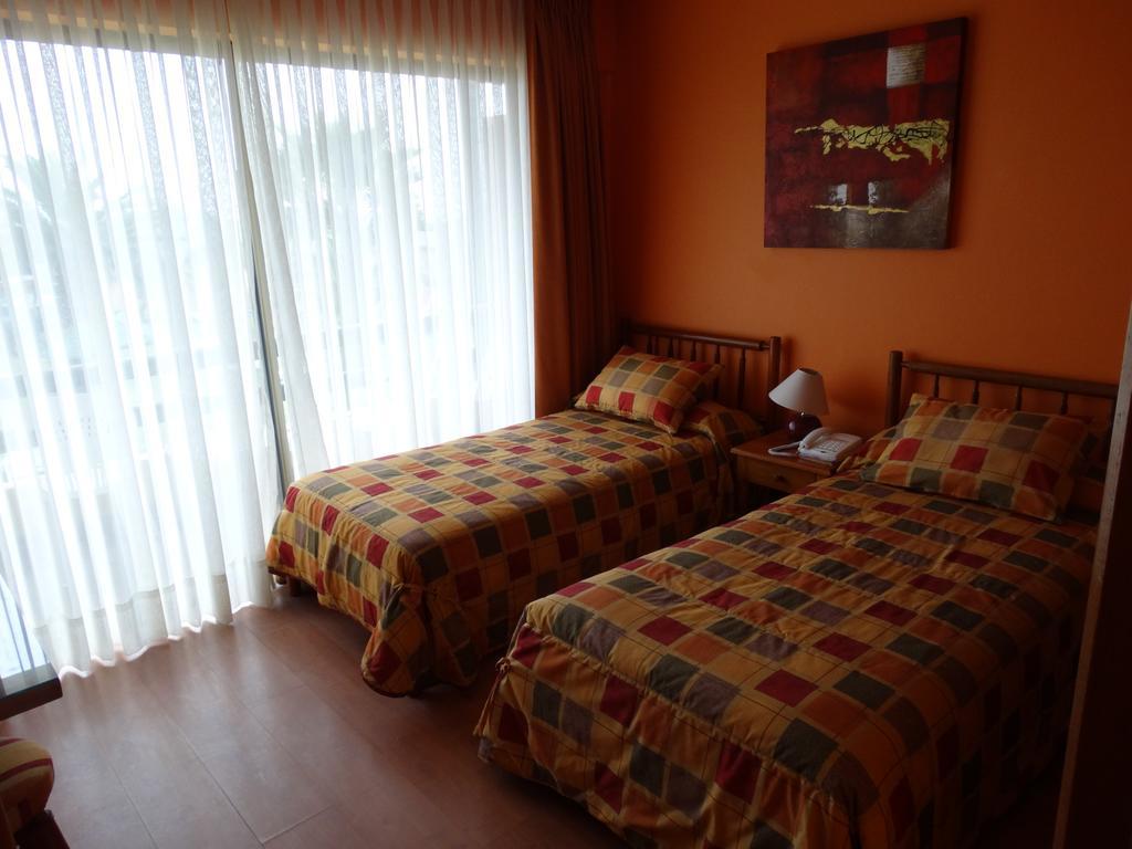Hotel Y Cabanas Mar De Ensueno Ла-Серена Екстер'єр фото